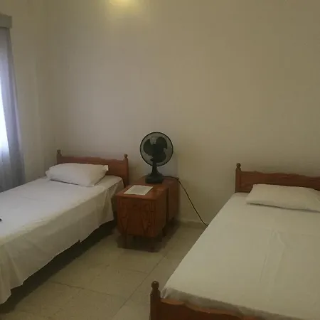 2 Bedroom Apartamento