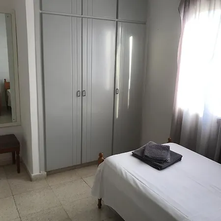 2 Bedroom Apartamento